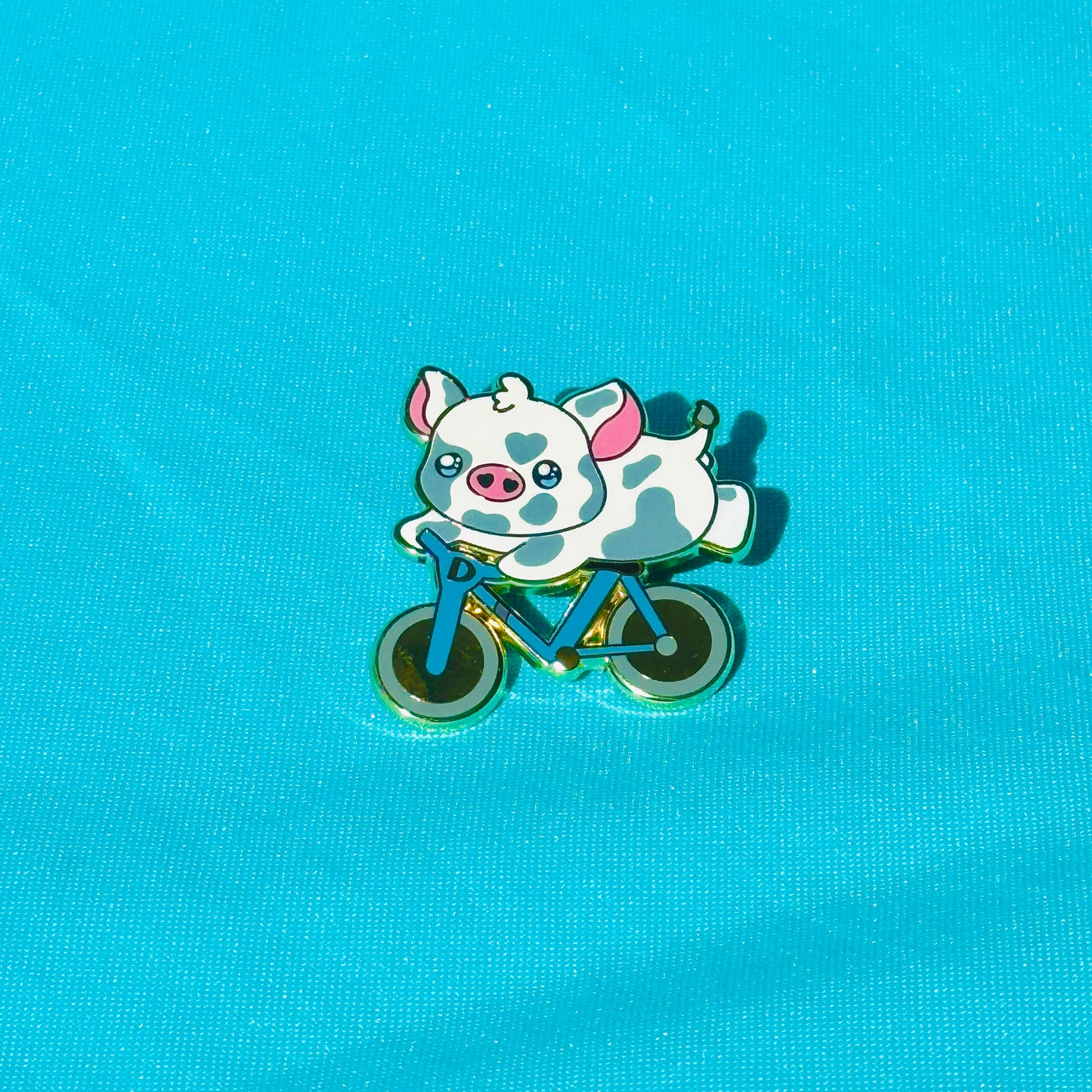 Chubby Cow Biking based on UC Davis Pin