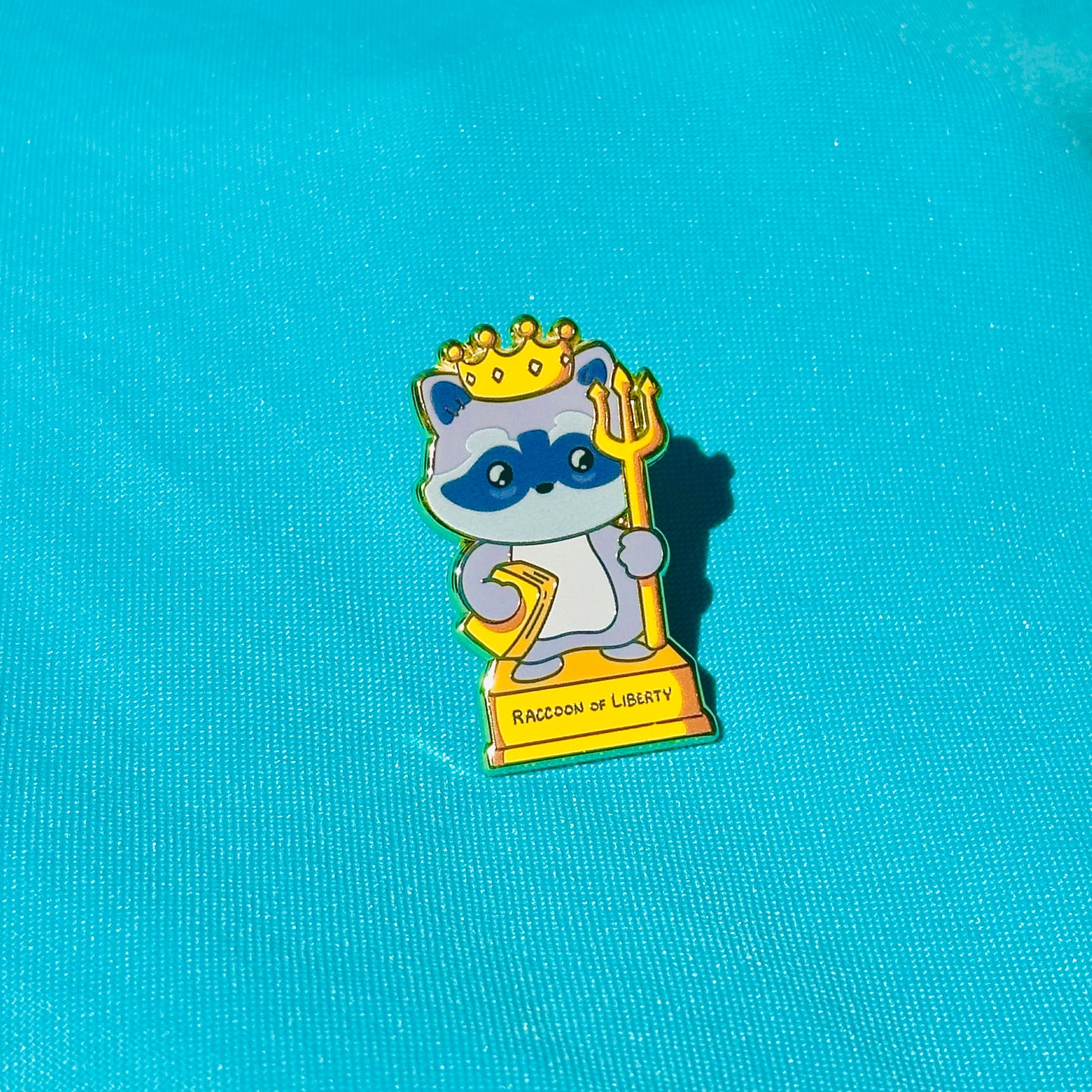 Raccoon Trident Statue based on UC San Diego Pin