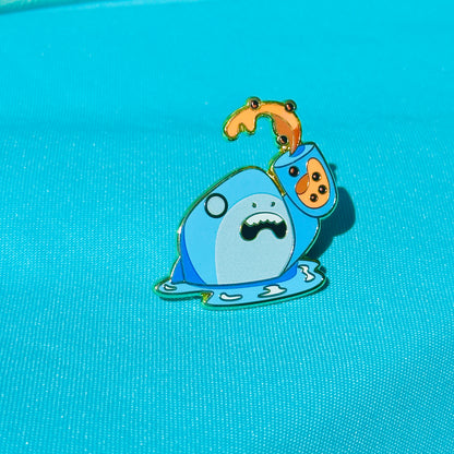 Shark Grabbing Thai Boba Tea based on CSU Long Beach Pin