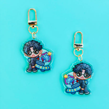 Okarun afraid of aliens, but Stitch just landed