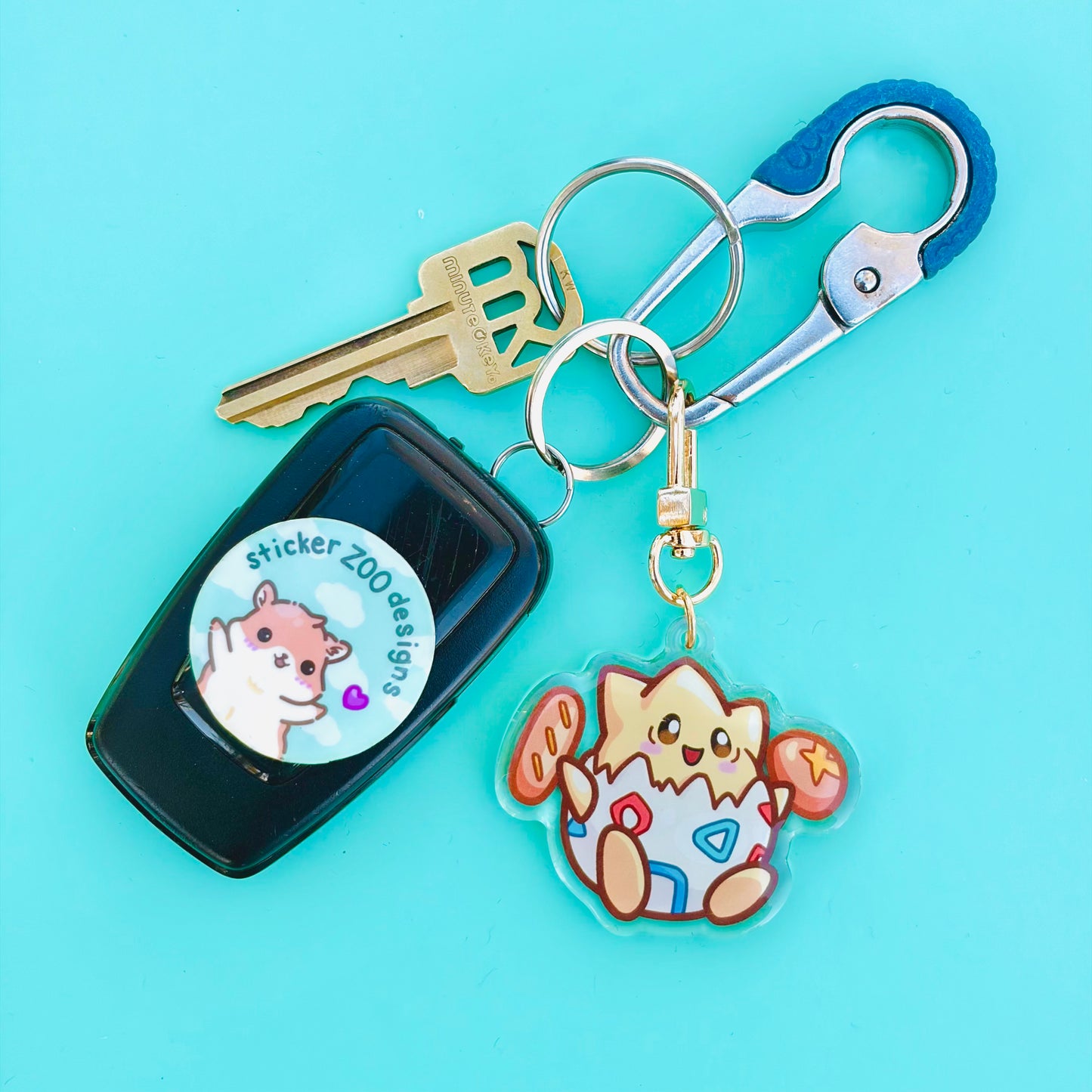 A cracked egg that loves bread